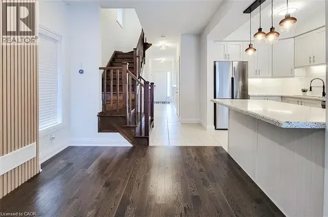 8 Dayman Drive Ancaster ON L9K 0J9