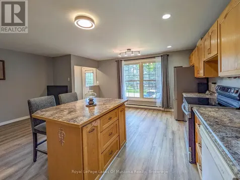 12 Valley Drive Bracebridge ON P1L 1B8