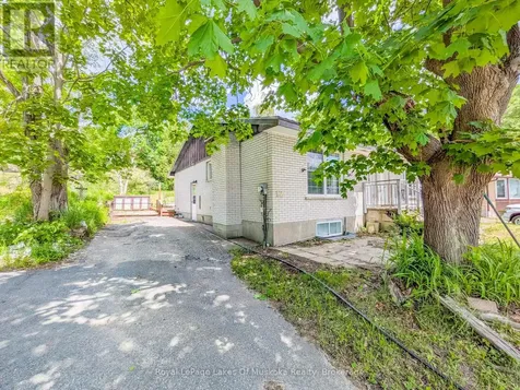 12 Valley Drive Bracebridge ON P1L 1B8