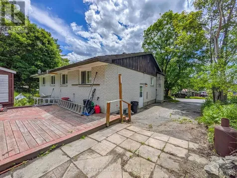 12 Valley Drive Bracebridge ON P1L 1B8