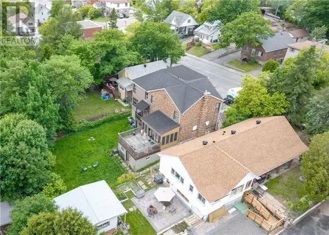 22 Whittaker Street Sudbury ON P3C 3W9