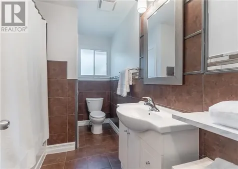 1379 Gary Avenue Sudbury ON P3A 5H6