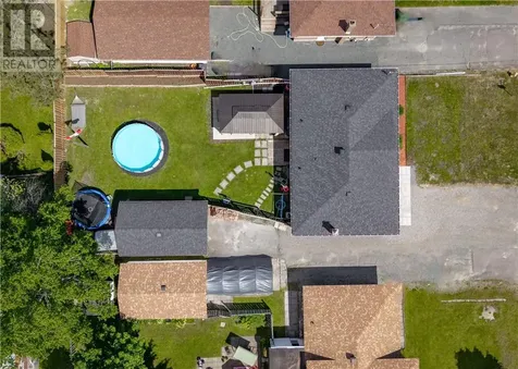 1379 Gary Avenue Sudbury ON P3A 5H6