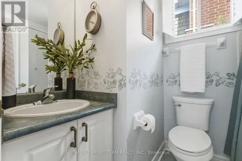 5 Cody Avenue Whitby (brooklin) ON L1M 1K8