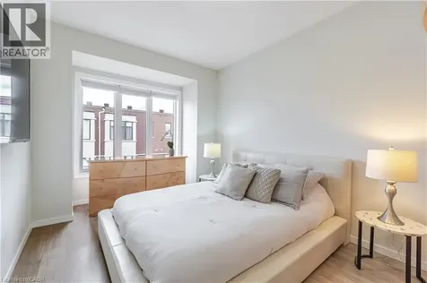 467 Nautical Boulevard Oakville ON L6L 0E8