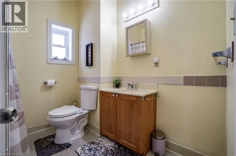 51 Tisdale Street North Hamilton ON L8L 5M3