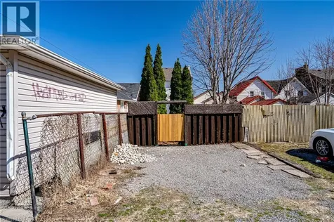 51 Tisdale Street North Hamilton ON L8L 5M3