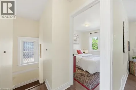 77 Cameron Avenue North Hamilton ON L8H 4Z1