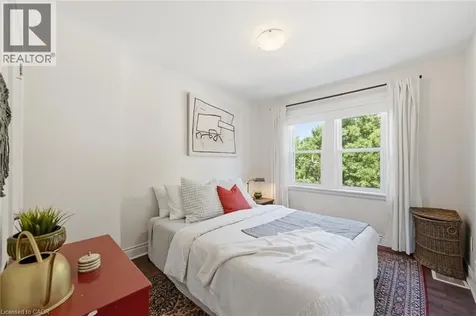 77 Cameron Avenue North Hamilton ON L8H 4Z1