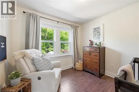 77 Cameron Avenue North Hamilton ON L8H 4Z1