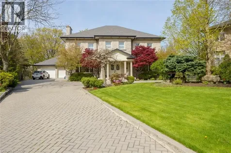28 Mathers Drive Stoney Creek ON L8G 4J3