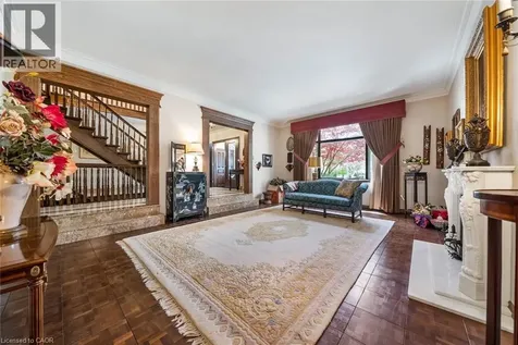 28 Mathers Drive Stoney Creek ON L8G 4J3