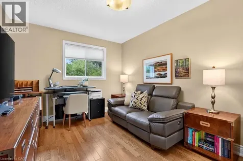 44 Frances Avenue Stoney Creek ON L8G 3W1