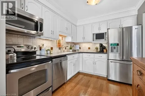 44 Frances Avenue Stoney Creek ON L8G 3W1