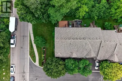 44 Frances Avenue Stoney Creek ON L8G 3W1