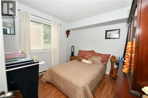 266 Overlea Drive Kitchener ON N2M 5N2