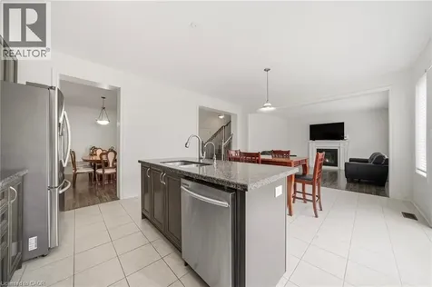 12 Oldham Avenue Paris ON N3L 0G7