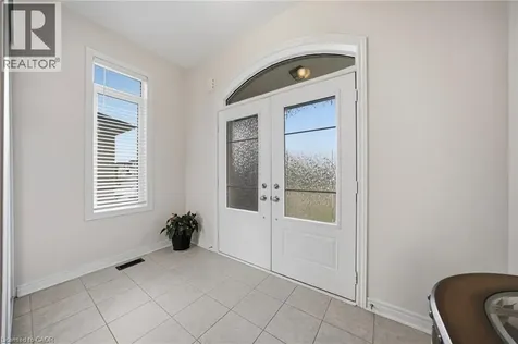12 Oldham Avenue Paris ON N3L 0G7