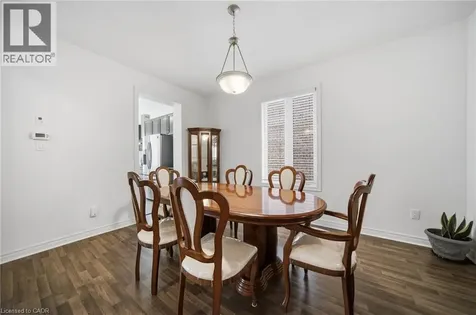 12 Oldham Avenue Paris ON N3L 0G7