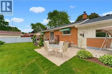42 Highman Avenue Cambridge ON N1R 3L7