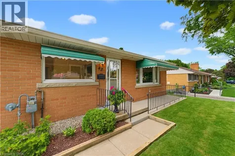42 Highman Avenue Cambridge ON N1R 3L7