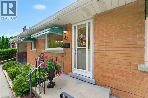 42 Highman Avenue Cambridge ON N1R 3L7