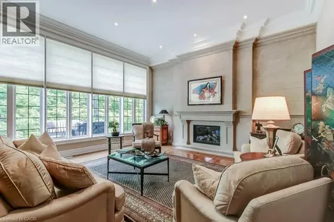 172 Diiorio Circle Ancaster ON L9K 1T3