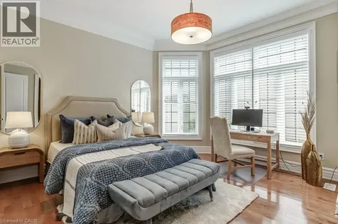172 Diiorio Circle Ancaster ON L9K 1T3