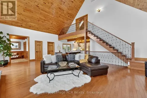 53 Broadview Street Collingwood ON L9Y 0X2