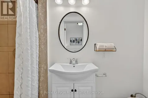 53 Broadview Street Collingwood ON L9Y 0X2