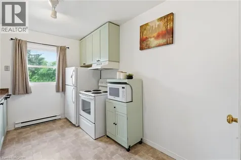 513 Weber Street North Waterloo ON N2L 4G1