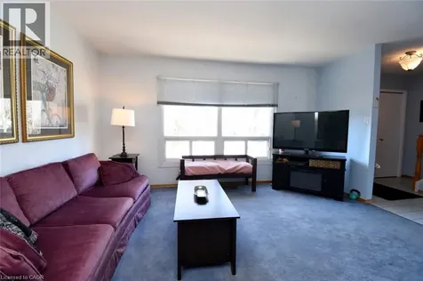 1345 Colonsay Drive Burlington ON L7P 2T6