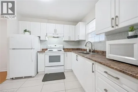 178 Westcourt Place Waterloo ON N2L 2R7