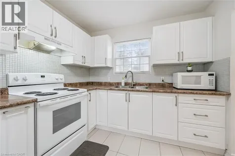 178 Westcourt Place Waterloo ON N2L 2R7