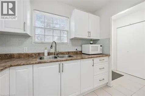 178 Westcourt Place Waterloo ON N2L 2R7