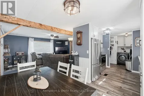 90 Fairview Crescent North Perth (elma) ON N4W 3G8