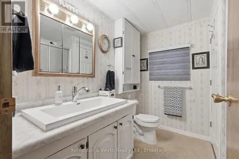 90 Fairview Crescent North Perth (elma) ON N4W 3G8