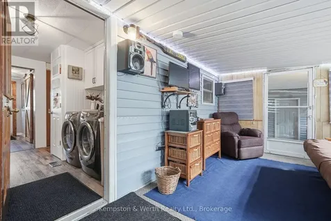 90 Fairview Crescent North Perth (elma) ON N4W 3G8
