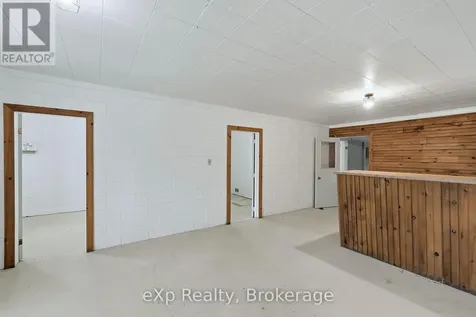 10 Queen Street North Minto ON N0G 1Z0