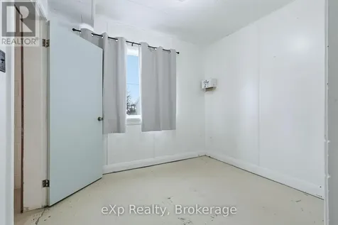 10 Queen Street North Minto ON N0G 1Z0