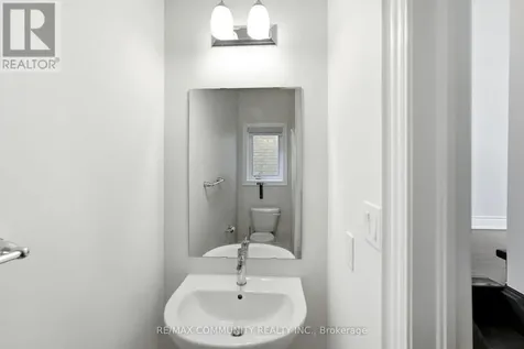 54 Olerud Drive Whitby ON L1P 0J1