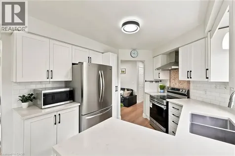 76 Lardner Street Cambridge ON N3C 4L2