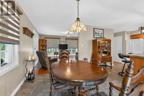 246 Blackbay Road Petawawa ON K8H 2W8