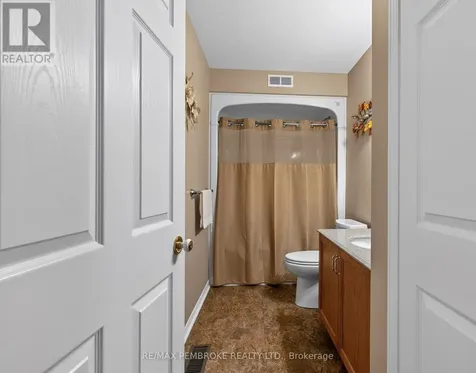 246 Blackbay Road Petawawa ON K8H 2W8