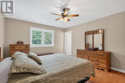 246 Blackbay Road Petawawa ON K8H 2W8