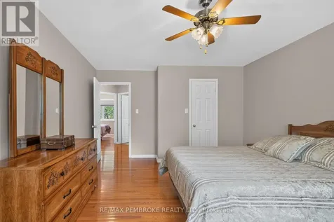 246 Blackbay Road Petawawa ON K8H 2W8