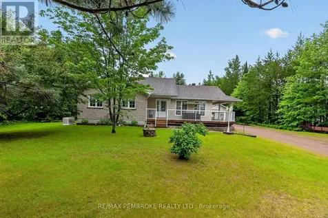246 Blackbay Road Petawawa ON K8H 2W8