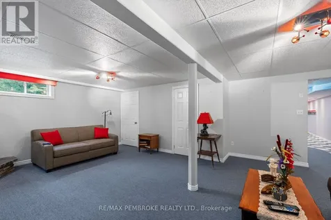246 Blackbay Road Petawawa ON K8H 2W8