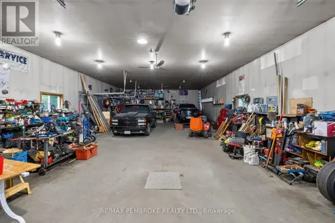 246 Blackbay Road Petawawa ON K8H 2W8