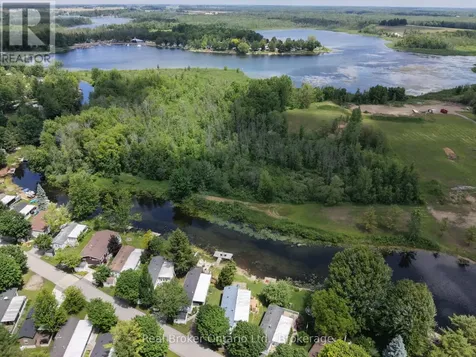 13 Southline Avenue Huron-kinloss ON N0G 0E1